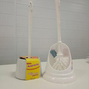 ESCOBILLA PARA BAÑO