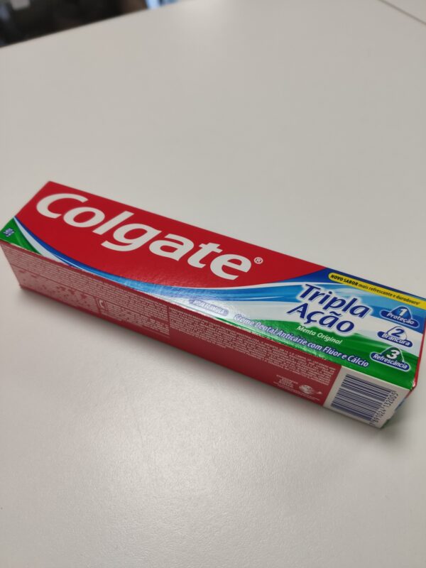 DENT. COLGATE TRIPLE ACCION 90G