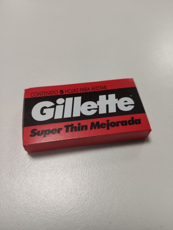GILLETTE ROJA CAJA X 5 HOJAS